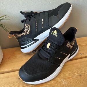 adidas RapidaSport Running Shoe Black with cheetah print women size 6.5